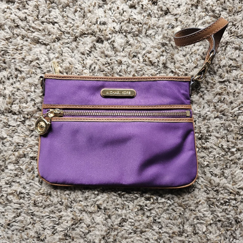 MICHAEL KORS Purple Brown leather‎ logo lock charm pouch/ mini hand bag